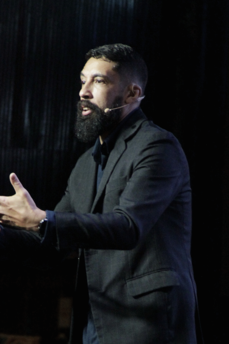 Pastor Junior Rocha
